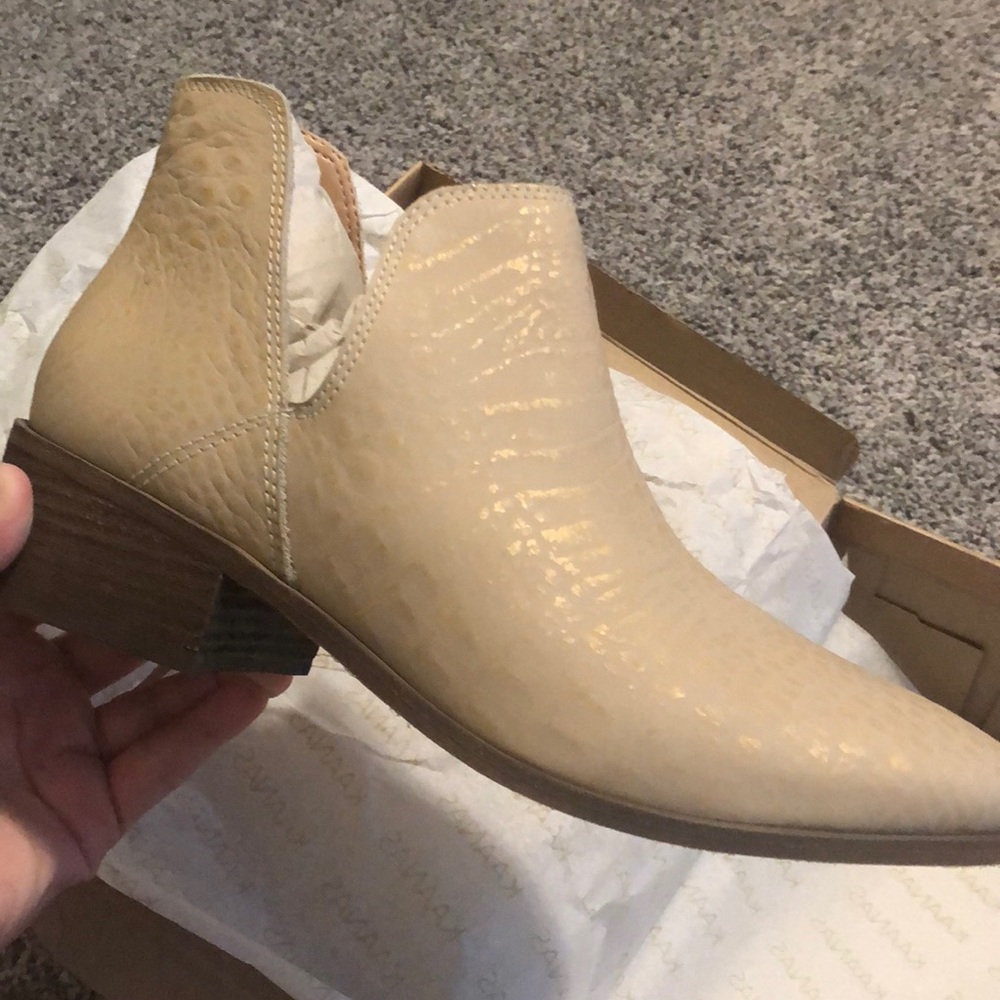 Booties - Picture 5 of 6